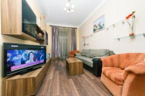 One bedroom. 6/2 Krutyi descent. Near Khreshchatyk